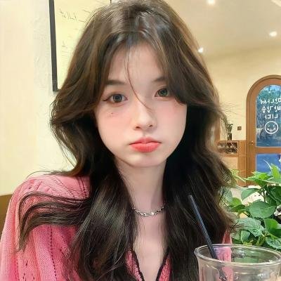 我的同桌是校花